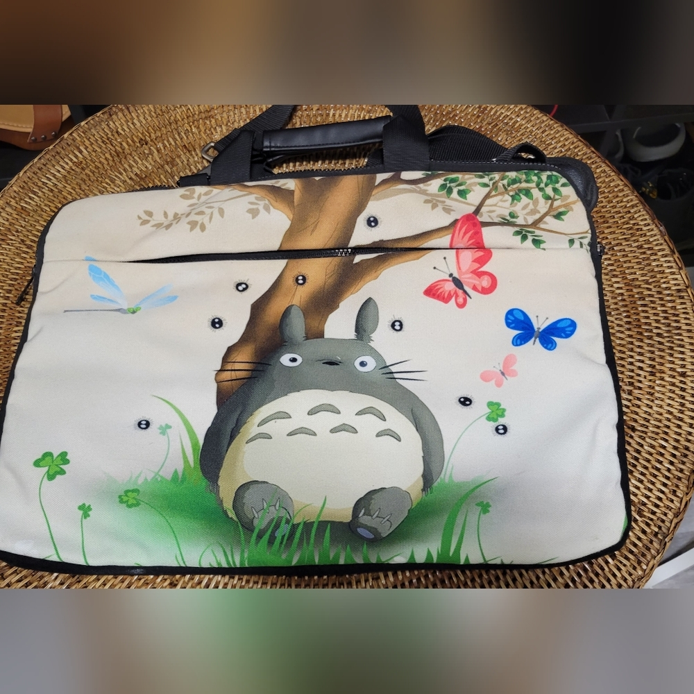 Totoro Canvas Laptop Bag 17" - Picture 2 of 7